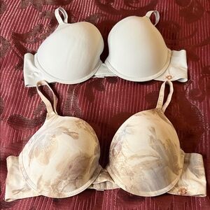 Danskin Cream and Floral Bra Duo